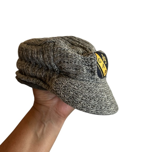GAP Kids Brown Knit Newsboy with Logo - Picture 2 of 6